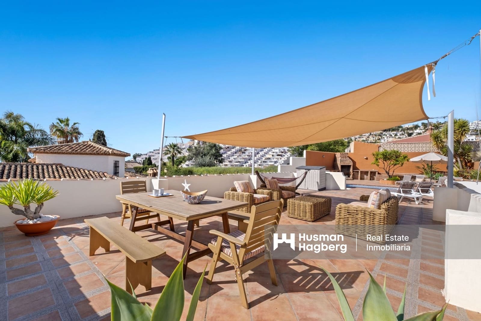 3 sovrum Villa till salu i Almunecar med pool - 570 000 € (Ref: 9449779)