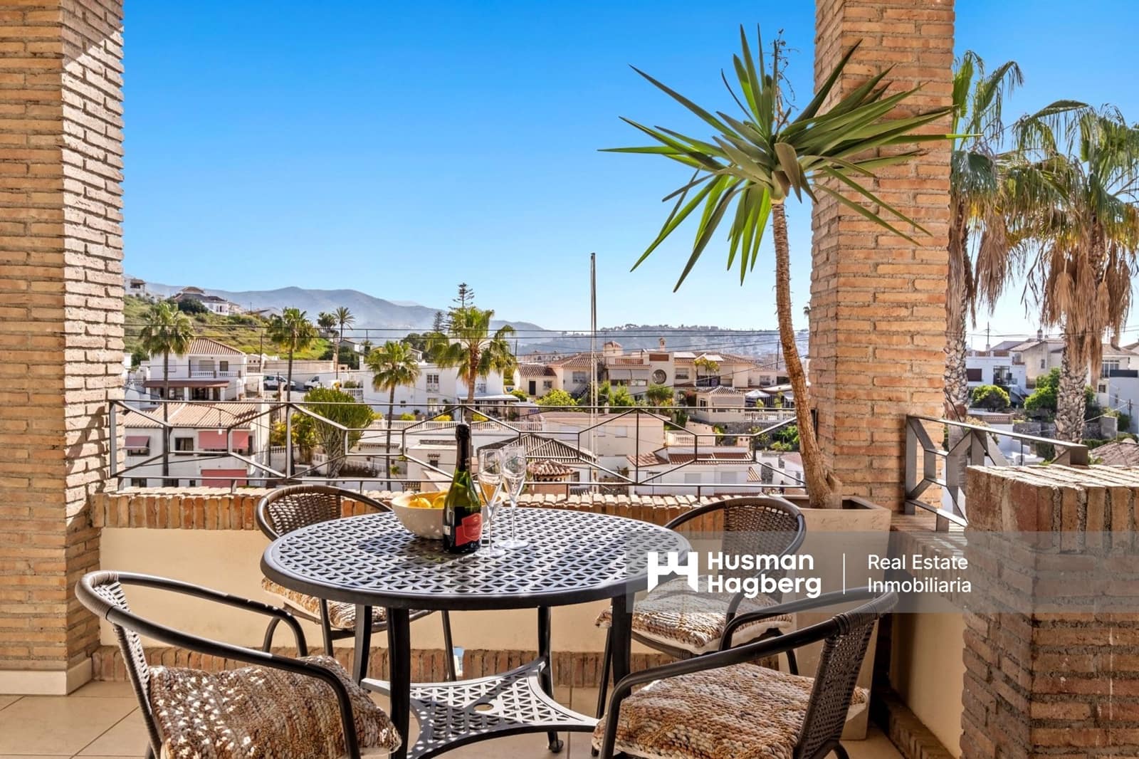 3 sovrum Villa till salu i Almunecar med pool - 570 000 € (Ref: 9449779)