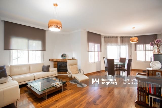 3 soverom Villa til salgs i Torrox Park, Torrox med svømmebasseng - € 475 000 (Ref: 9450670)