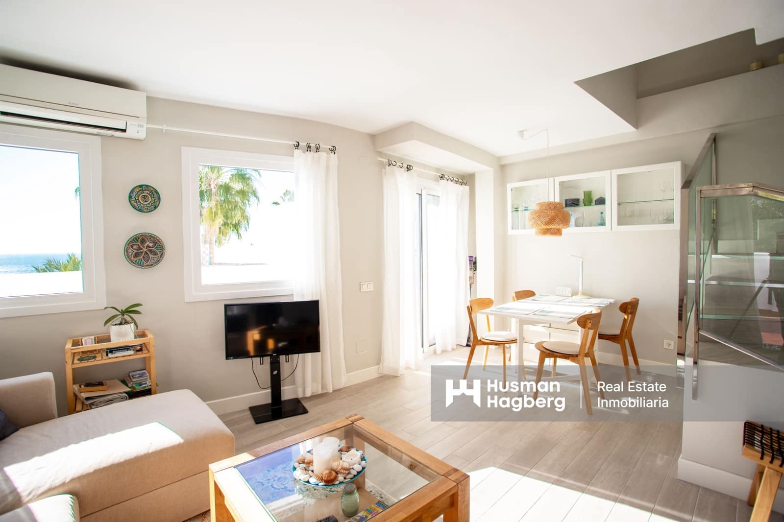 3 makuuhuone Omakotitalo myytävänä paikassa Benajarafe mukana uima-altaan - 439 000 € (Ref: 9453418)