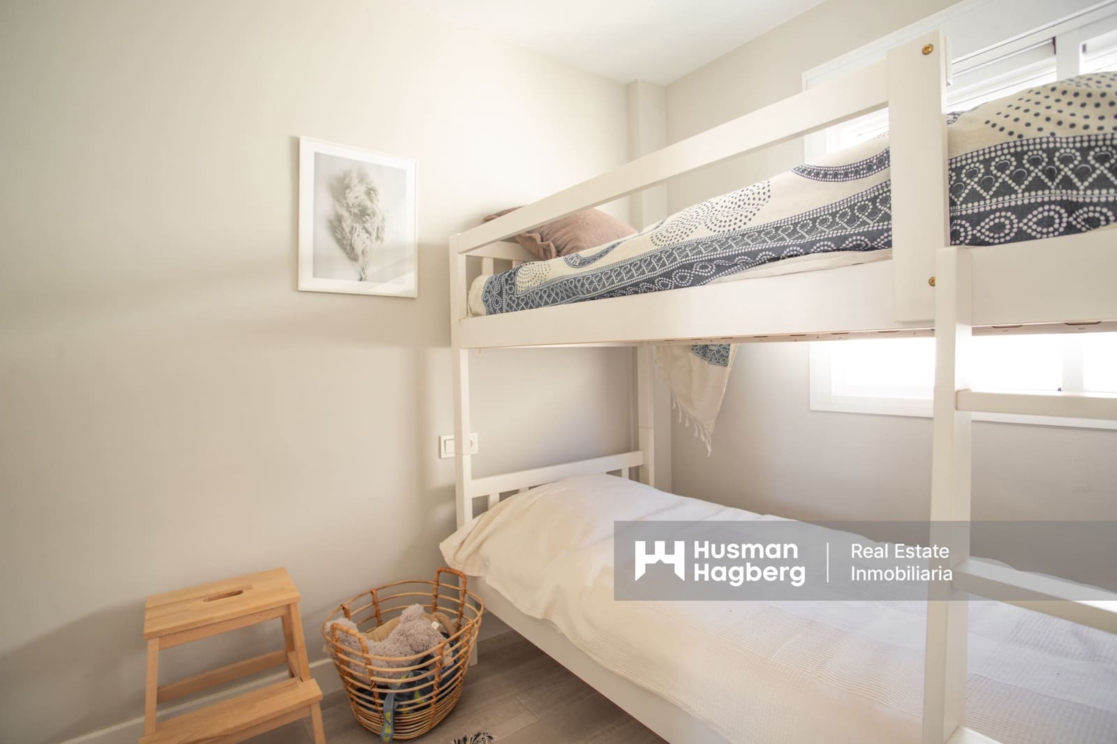 3 makuuhuone Omakotitalo myytävänä paikassa Benajarafe mukana uima-altaan - 439 000 € (Ref: 9453418)