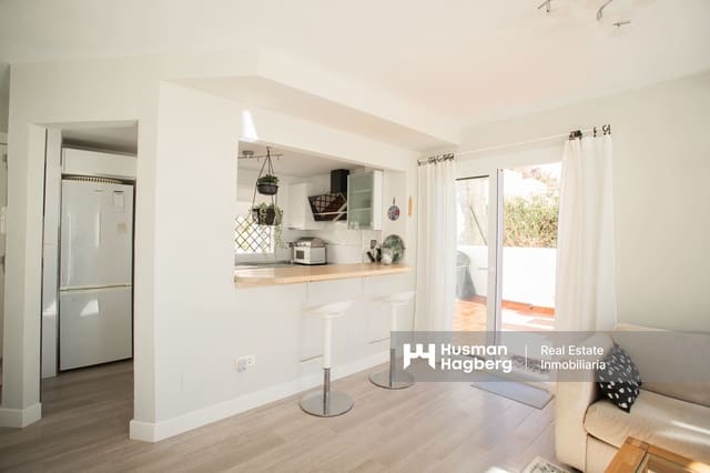 3 bedroom Townhouse for sale in Benajarafe, Vélez-Málaga with pool - € 439,000 (Ref: 9453418)