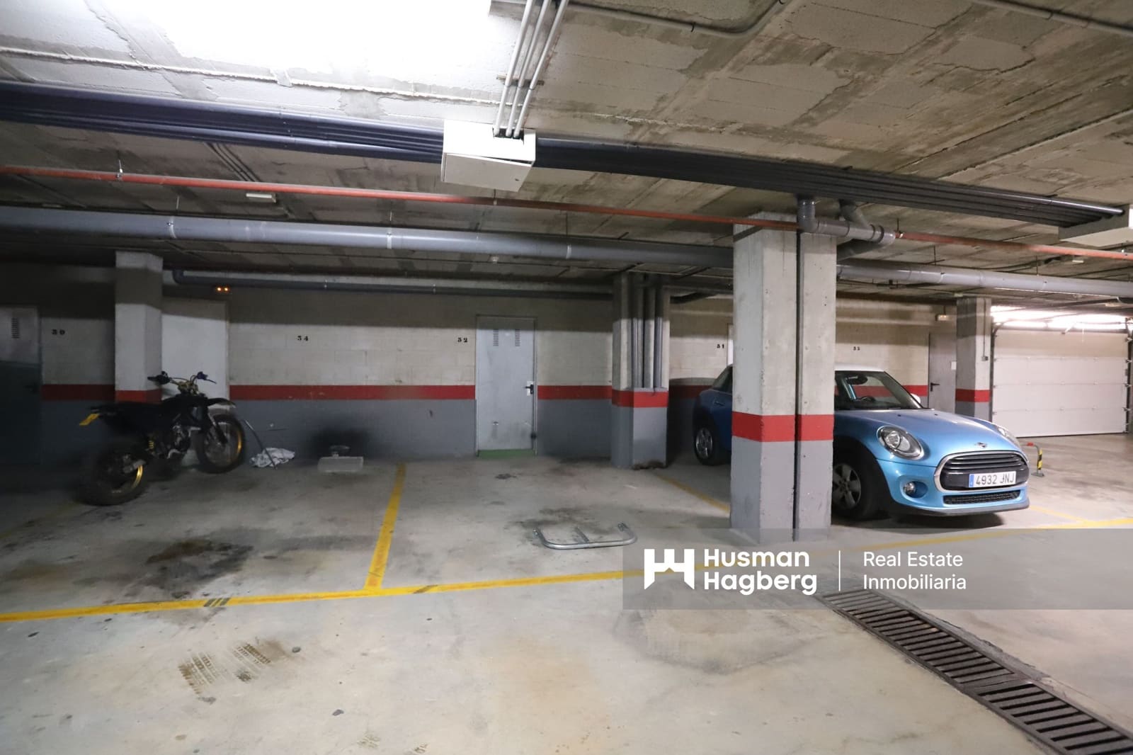 3 makuuhuone Omakotitalo myytävänä paikassa Benajarafe mukana uima-altaan - 439 000 € (Ref: 9453418)