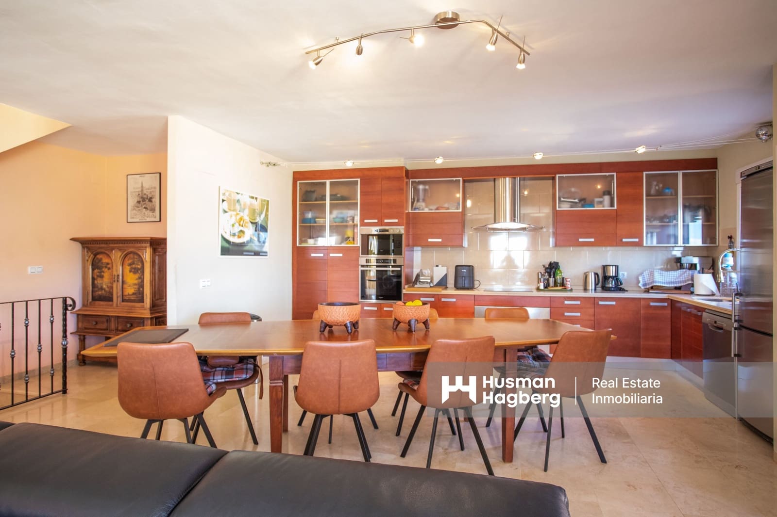 3 slaapkamer Villa te koop in Torrox met zwembad - € 489.000 (Ref: 9459744)