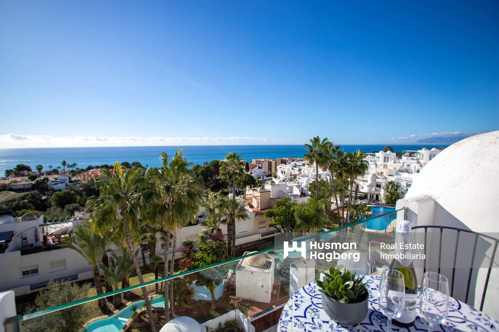 3 makuuhuone Omakotitalo myytävänä paikassa Benajarafe mukana uima-altaan - 439 000 € (Ref: 9483184)