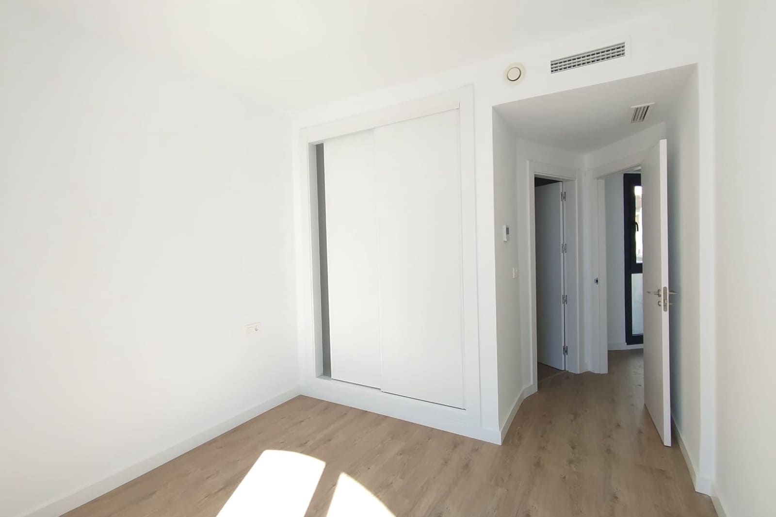 Casa de 2 habitaciones en Torrox en venta con piscina - 347.000 € (Ref: 9491892)