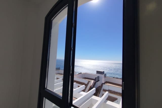 Casa de 2 habitaciones en El Peñoncillo, Torrox en venta con piscina - 347.000 € (Ref: 9491892)