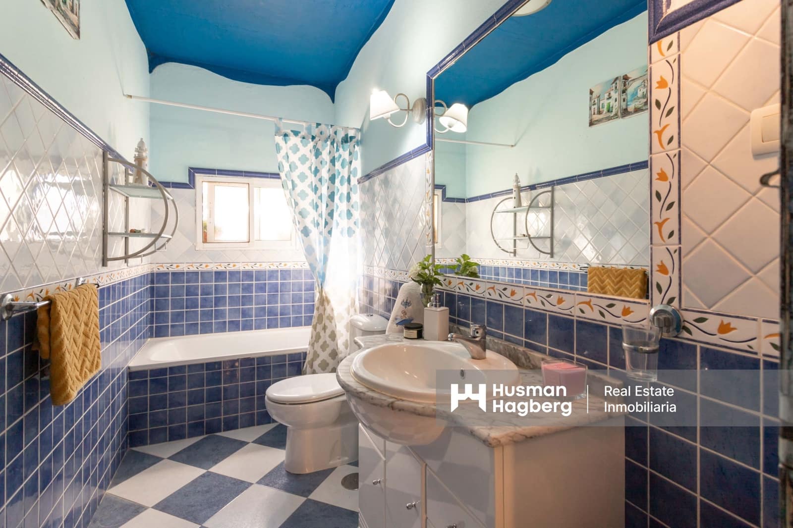 Chalet de 1 habitación en Nerja en venta con piscina - 290.000 € (Ref: 9492760)