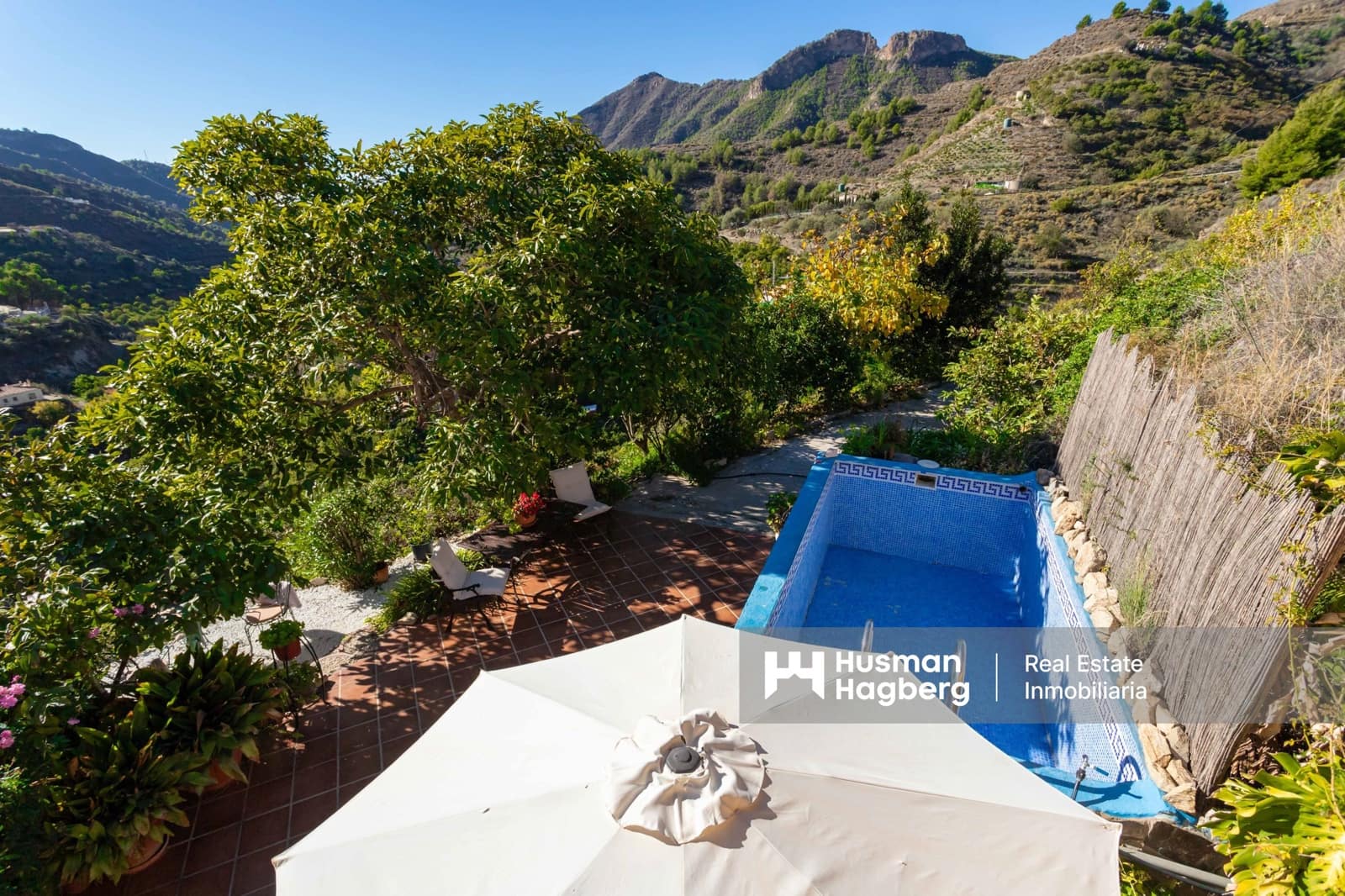 Chalet de 1 habitación en Nerja en venta con piscina - 290.000 € (Ref: 9492760)