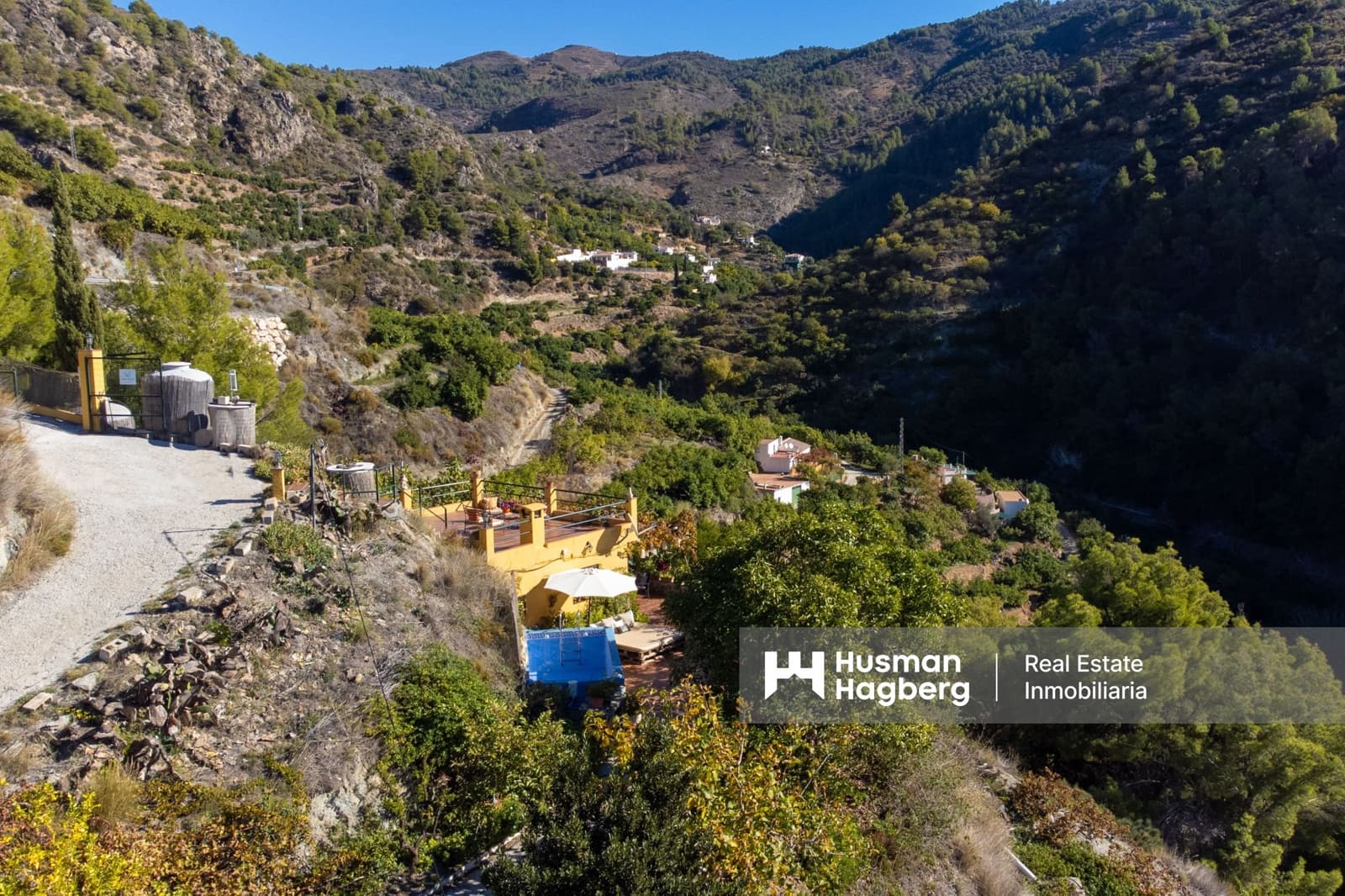 Chalet de 1 habitación en Nerja en venta con piscina - 290.000 € (Ref: 9492760)