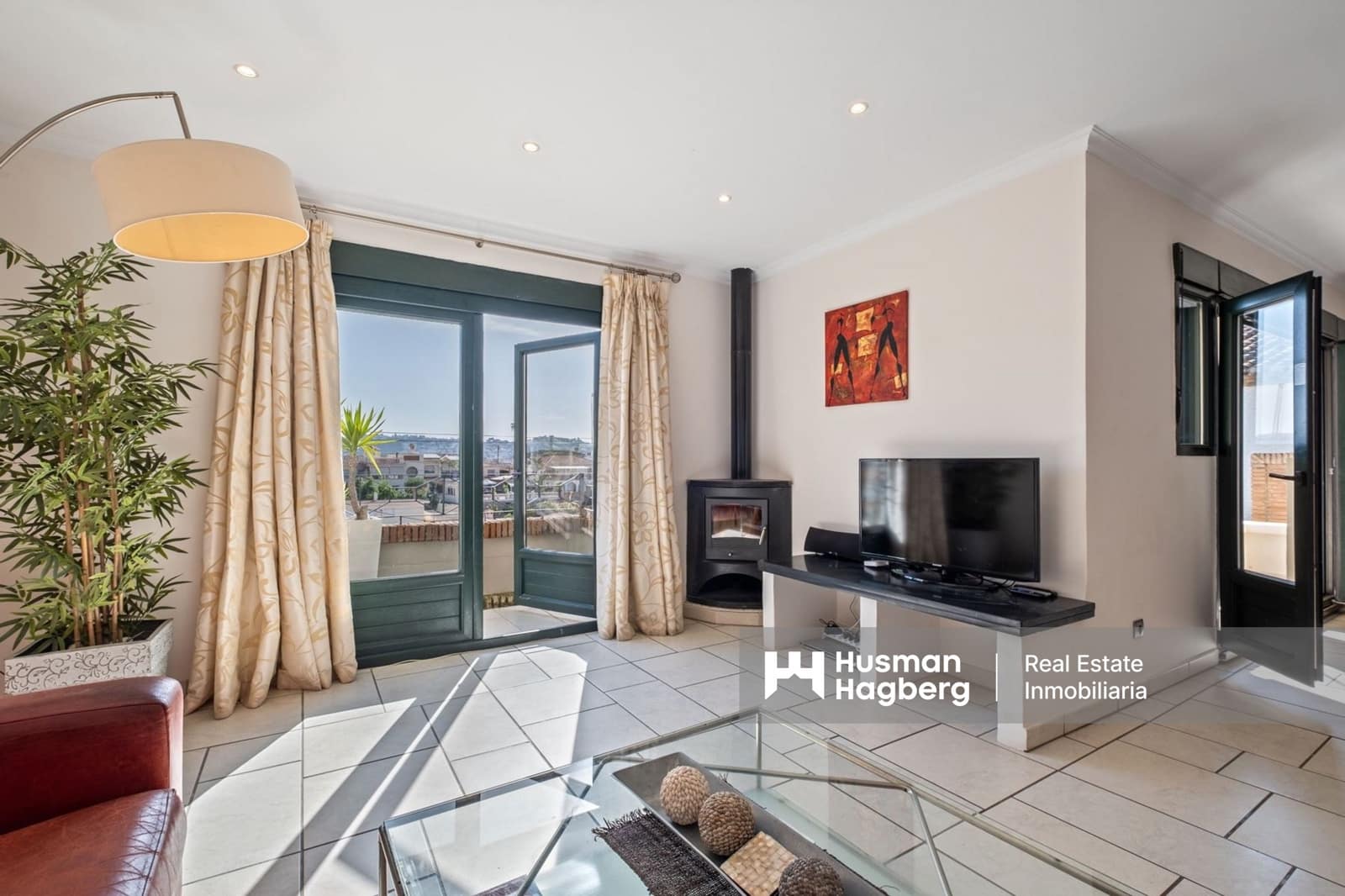 3 bedroom Villa for sale in Almunecar with pool - € 570,000 (Ref: 9500613)