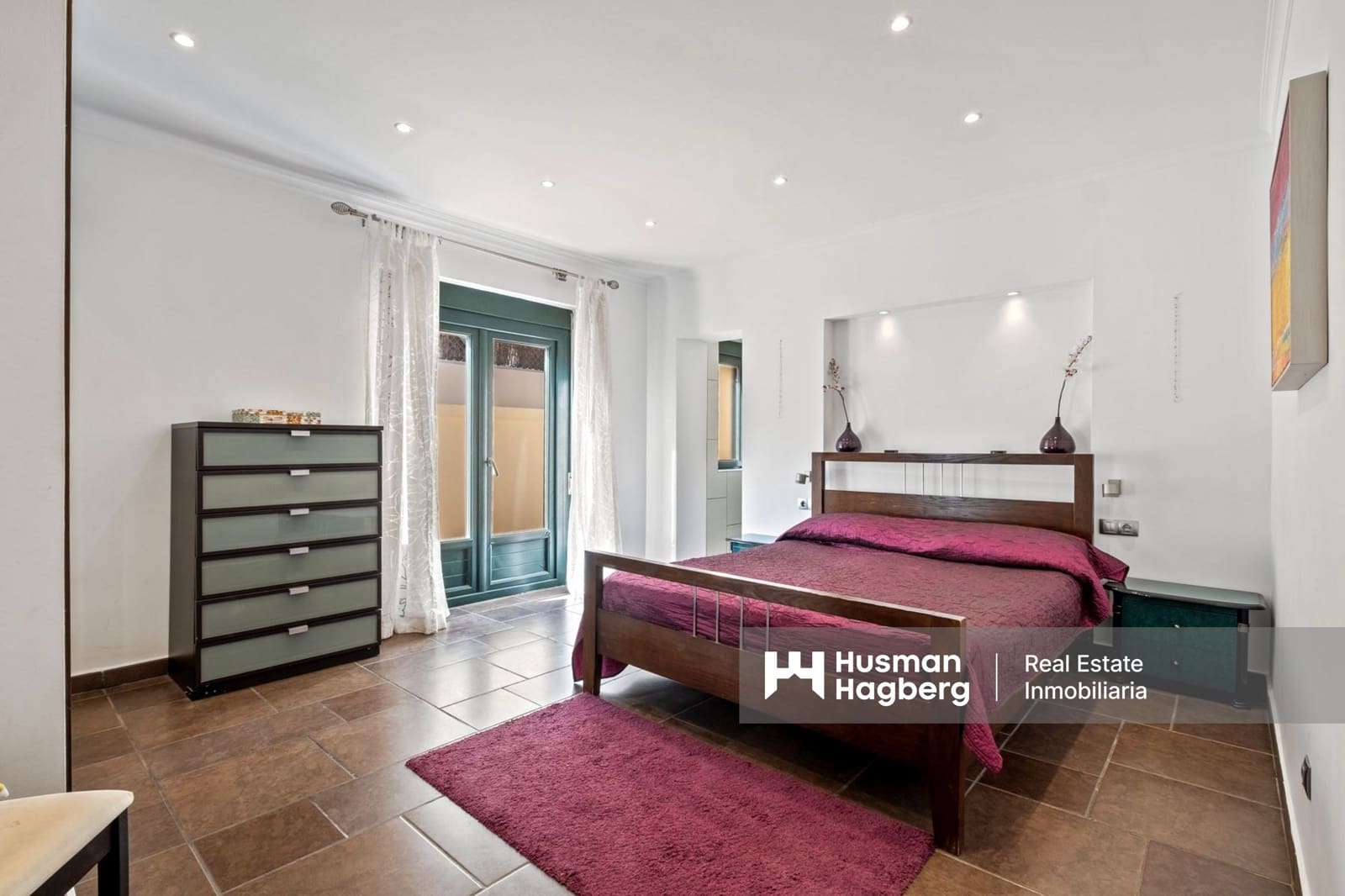 3 bedroom Villa for sale in Almunecar with pool - € 570,000 (Ref: 9500613)