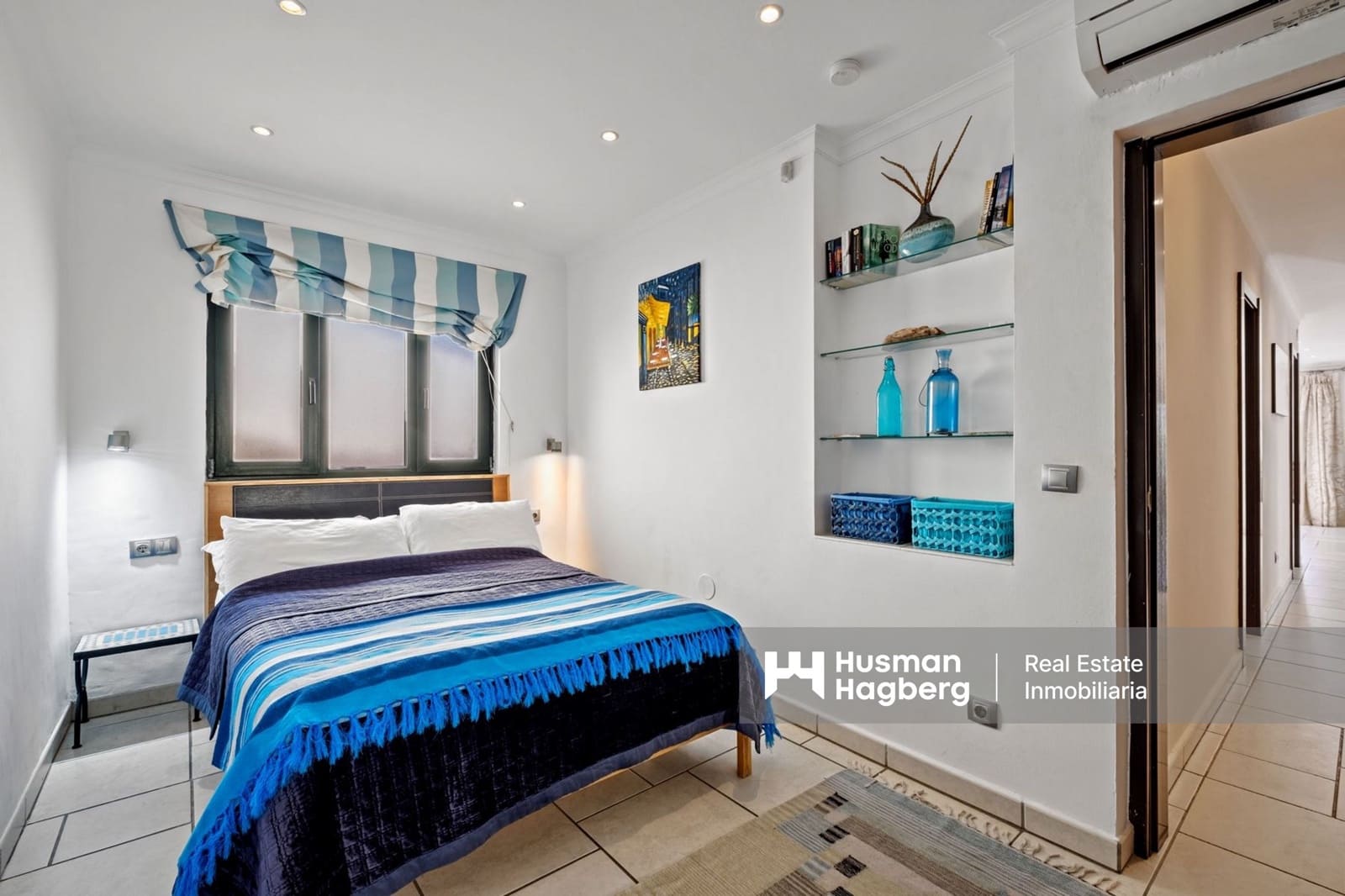 3 bedroom Villa for sale in Almunecar with pool - € 570,000 (Ref: 9500613)