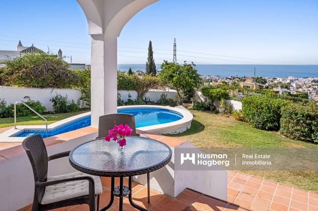 2 sovrum Villa till salu i Capistrano, Nerja med pool - 650 000 € (Ref: 9503424)