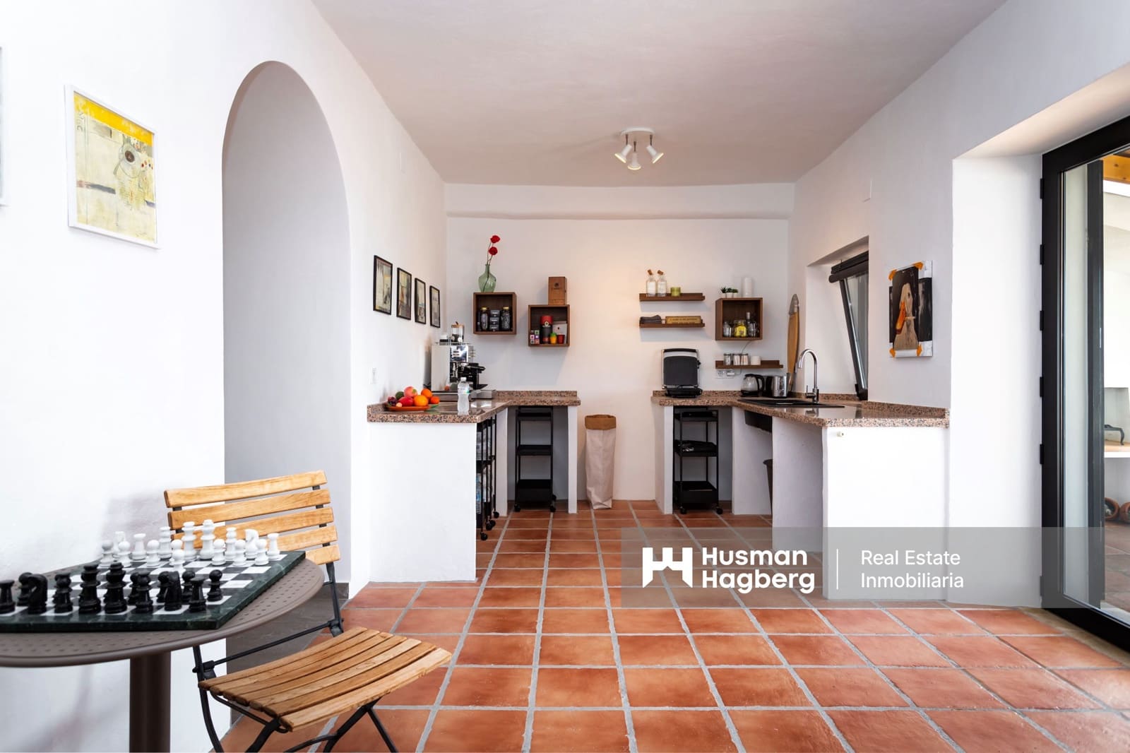 5 bedroom Villa for sale in Almunecar with pool - € 795,000 (Ref: 9503425)