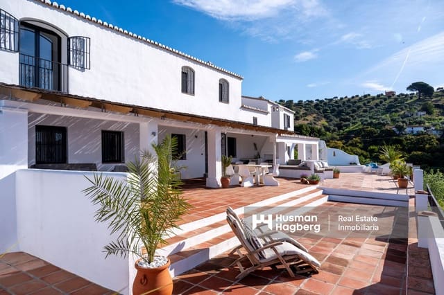 5 sovrum Villa till salu i Almuñécar med pool - 795 000 € (Ref: 9503425)