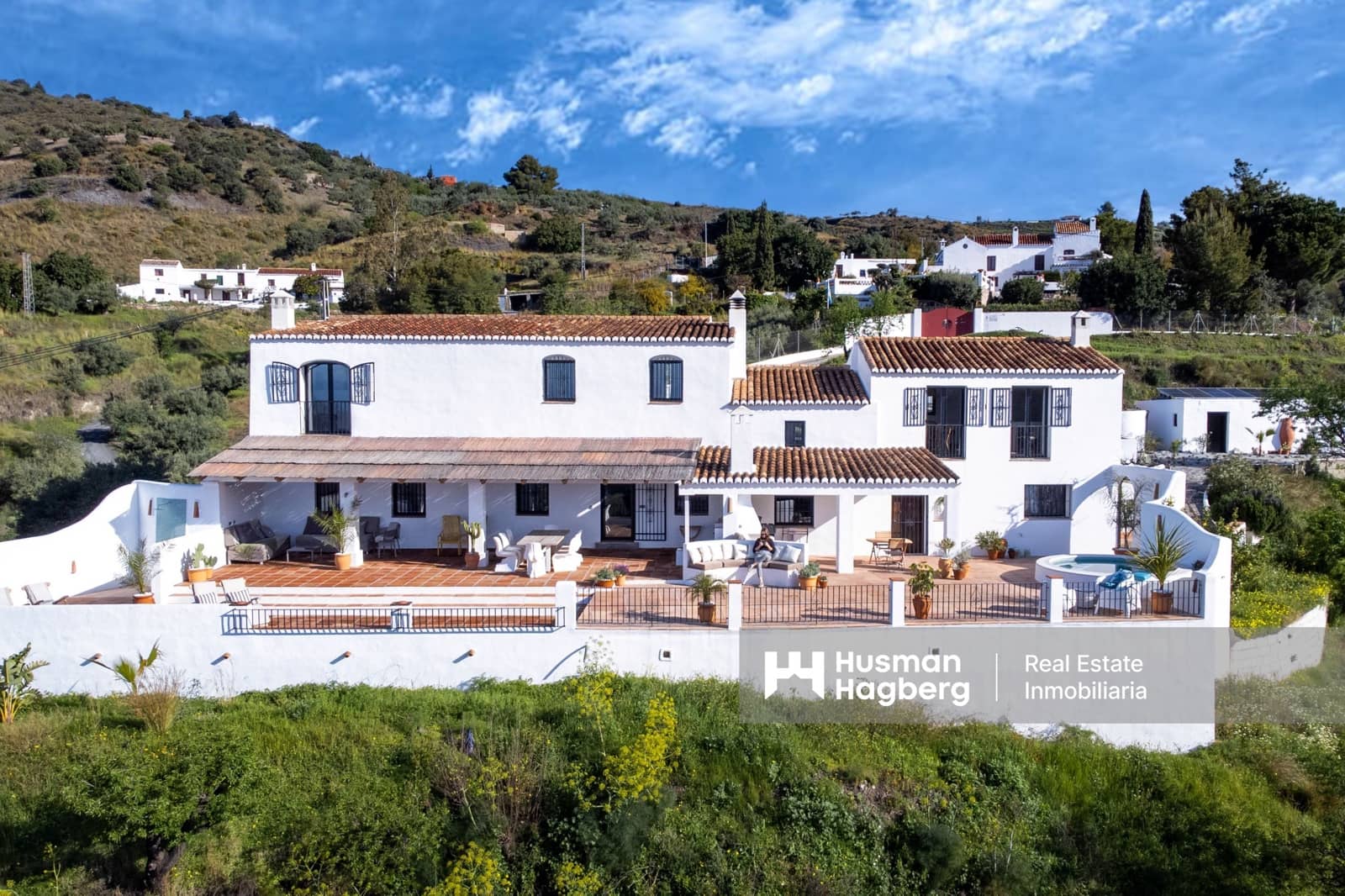 5 bedroom Villa for sale in Almunecar with pool - € 795,000 (Ref: 9503425)