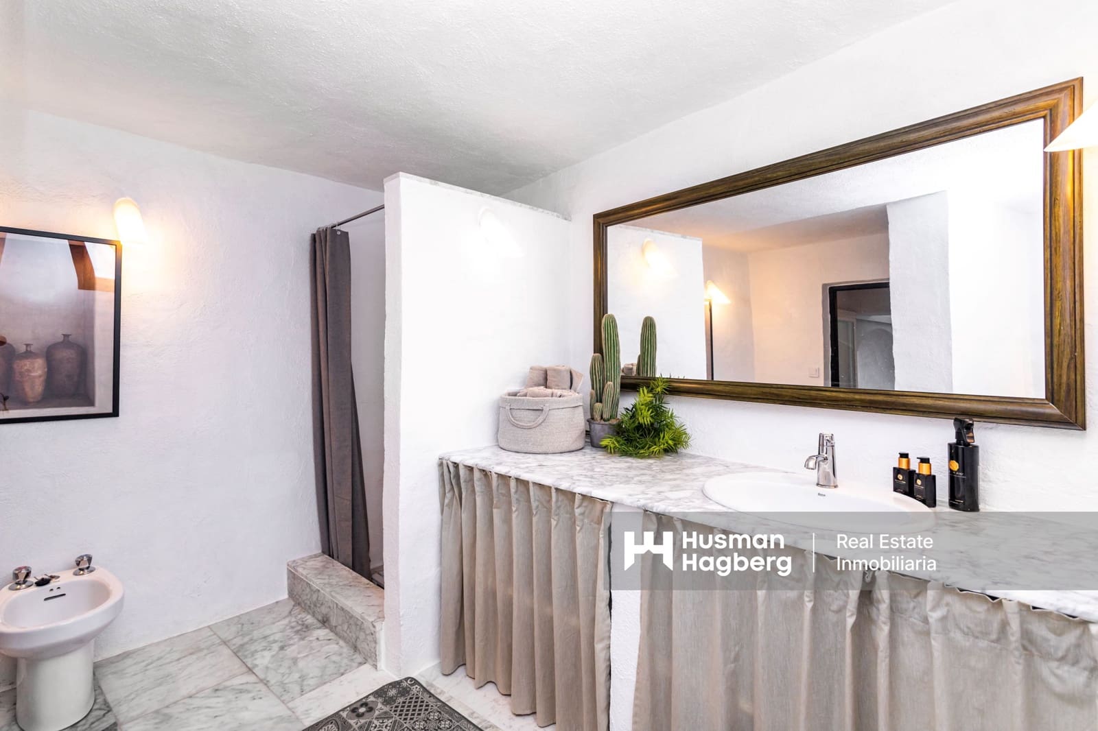 5 bedroom Villa for sale in Almunecar with pool - € 795,000 (Ref: 9503425)