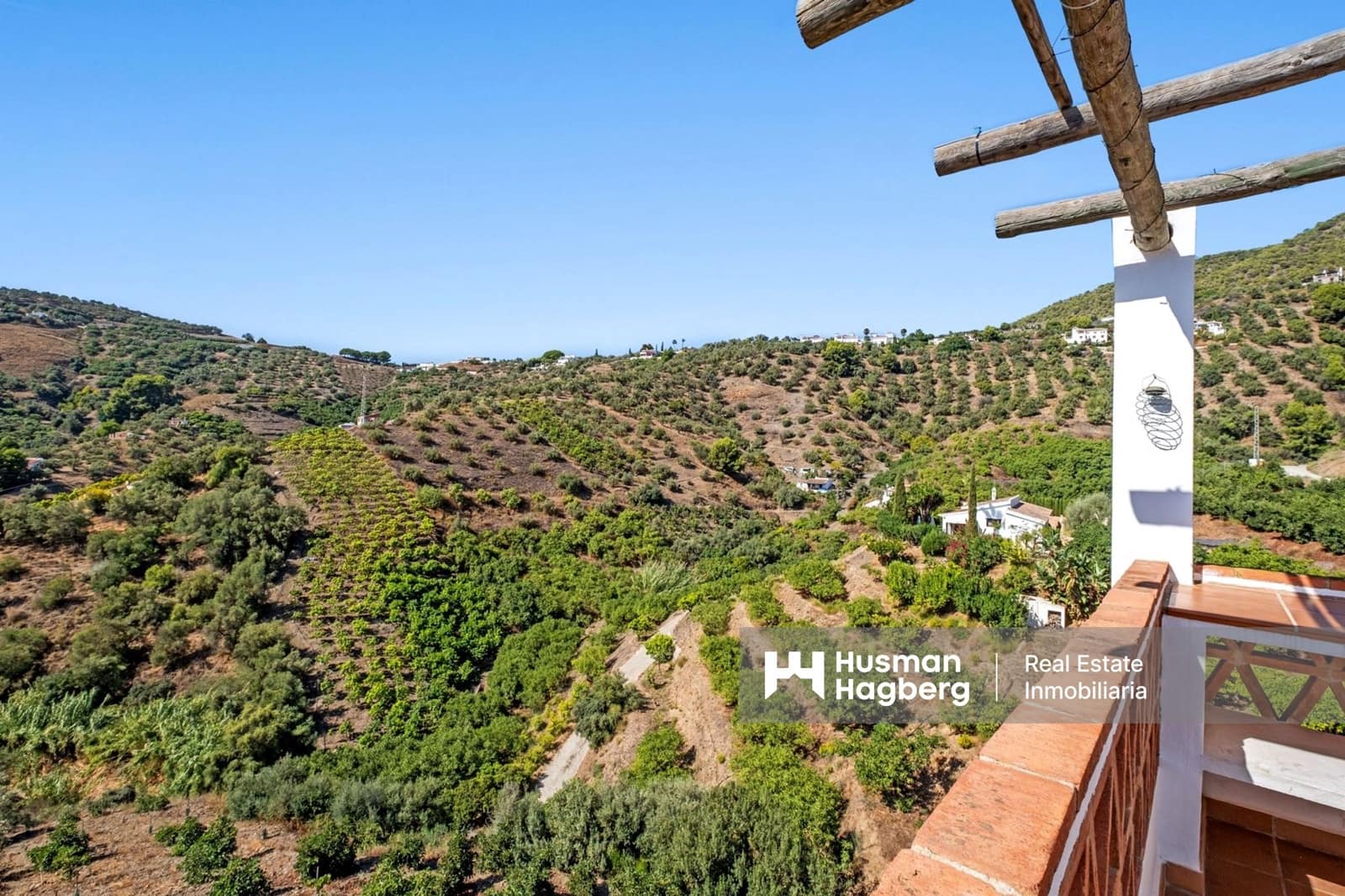 2 bedroom Villa for sale in Frigiliana with pool - € 369,000 (Ref: 9521819)