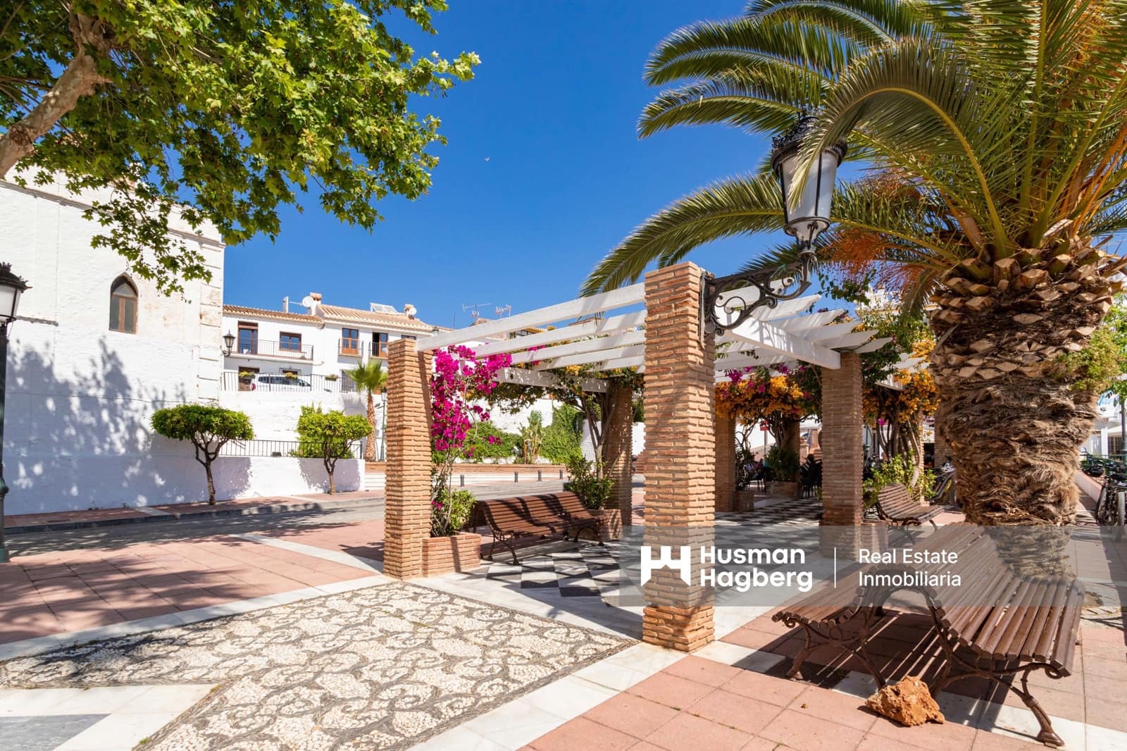 4 bedroom Townhouse for sale in Nerja - € 745,000 (Ref: 9524824)