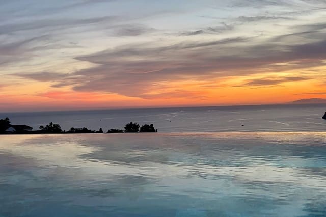 4 bedroom Villa for sale in La Herradura, Almuñécar with pool - € 2,100,000 (Ref: 9528178)