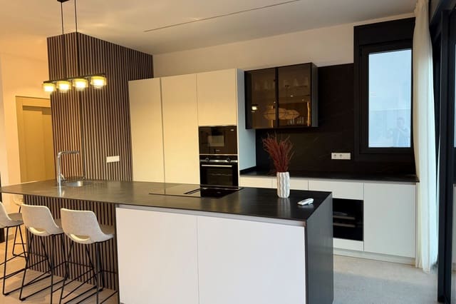 4 bedroom Villa for sale in La Herradura, Almuñécar with pool - € 2,100,000 (Ref: 9528178)