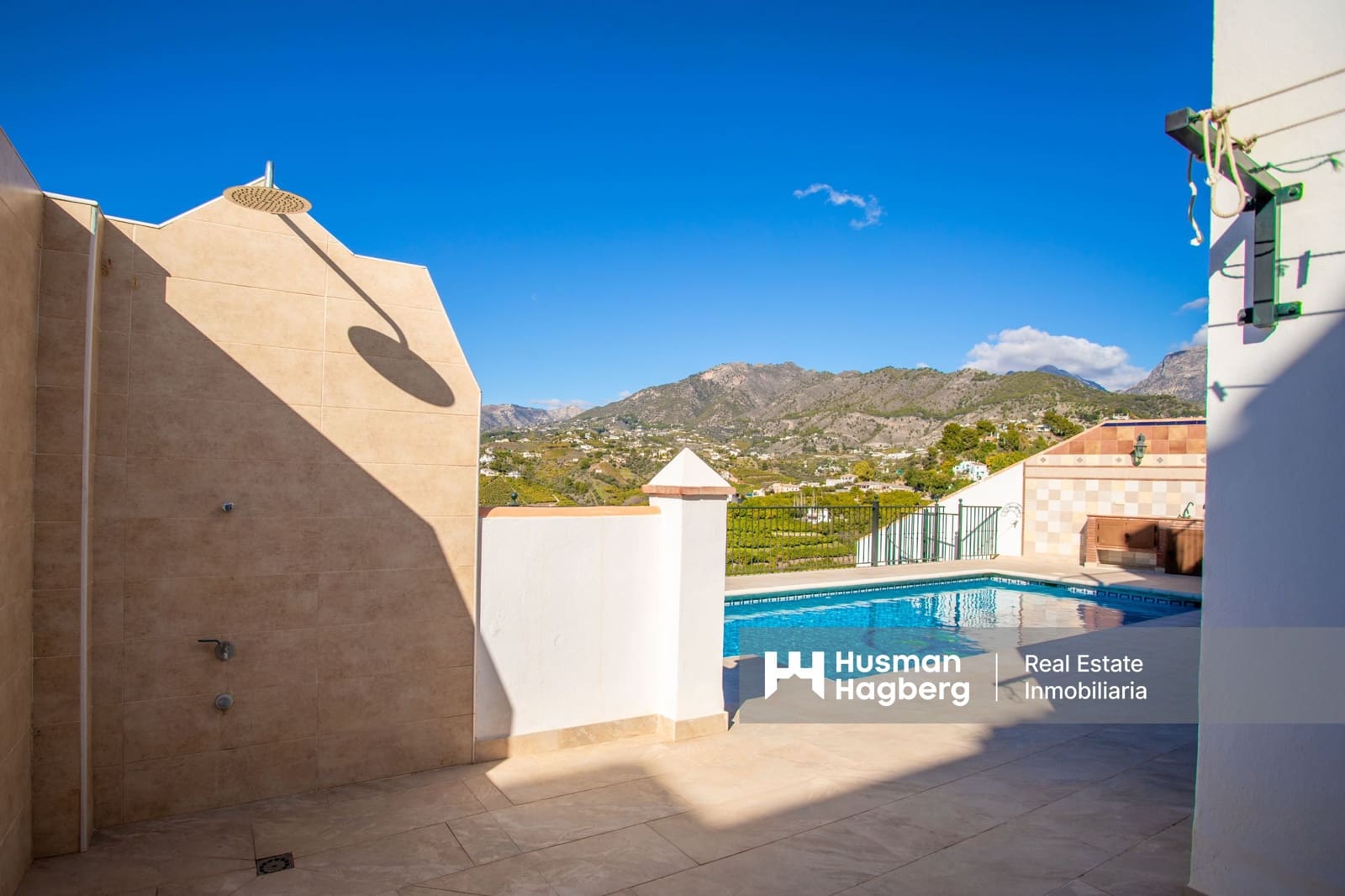 5 slaapkamer Villa te koop in Frigiliana met zwembad - € 850.000 (Ref: 9535142)