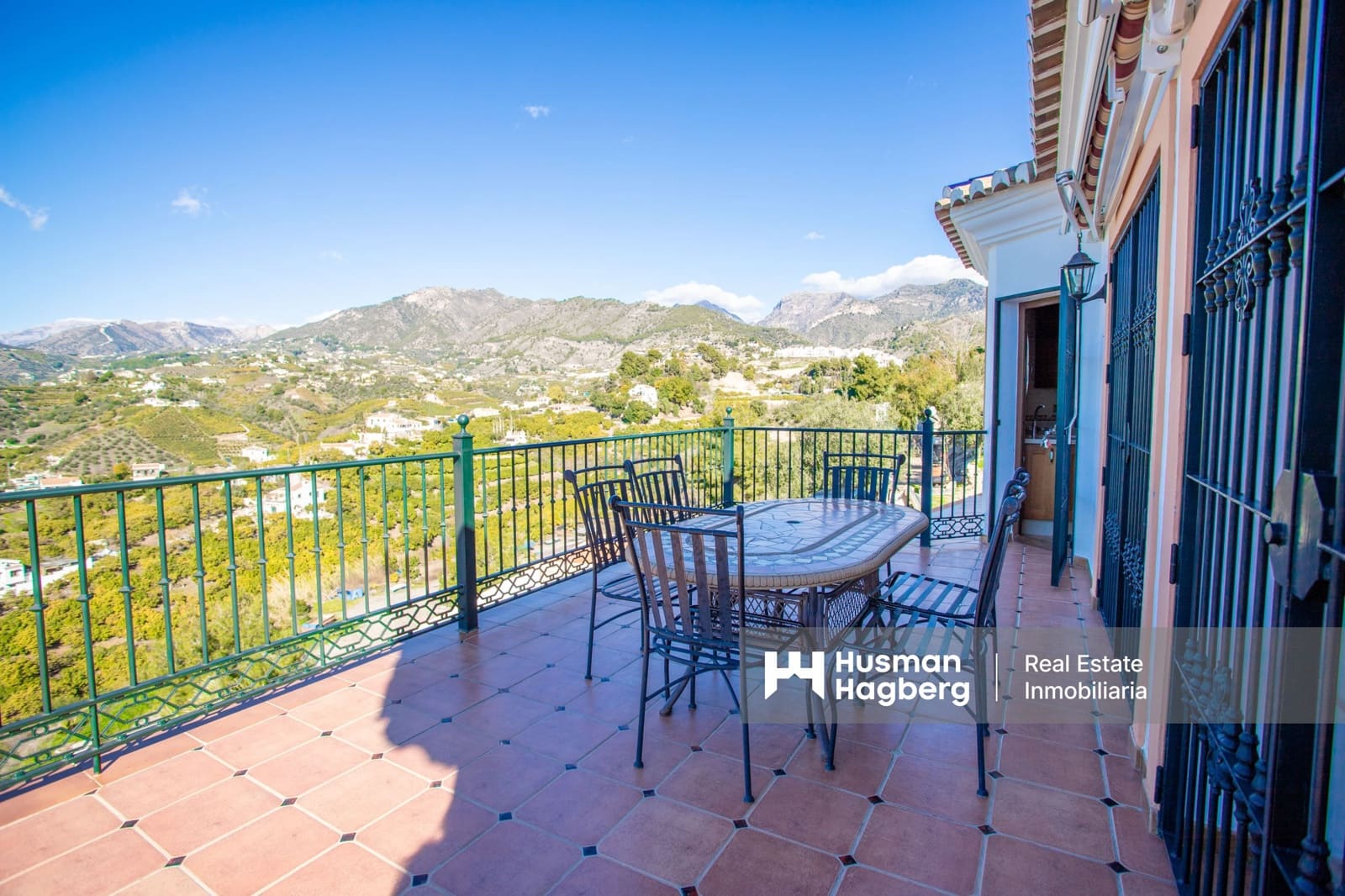 5 slaapkamer Villa te koop in Frigiliana met zwembad - € 850.000 (Ref: 9535142)