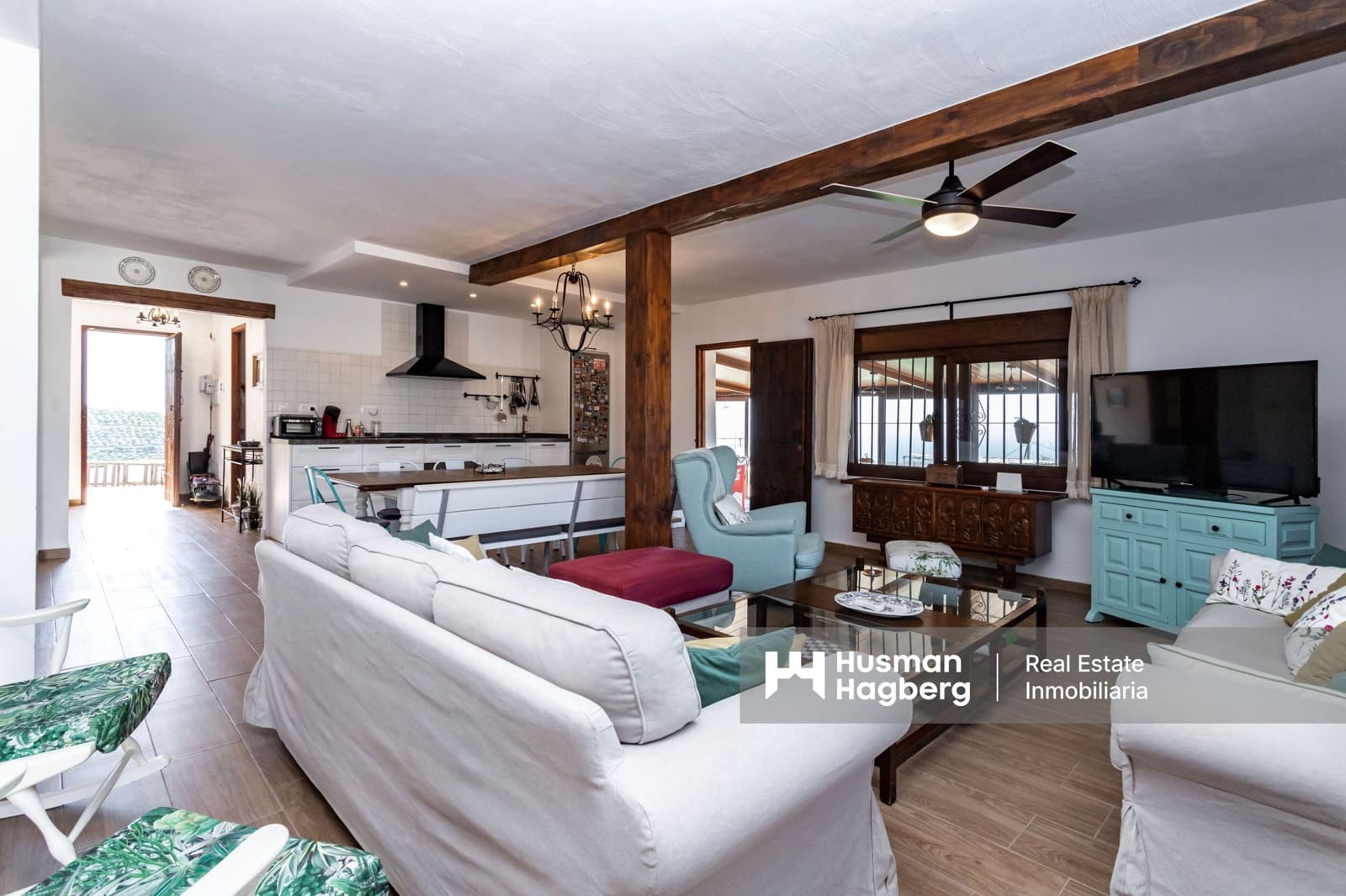 Chalet de 4 habitaciones en Almayate en venta con piscina - 460.000 € (Ref: 9552607)