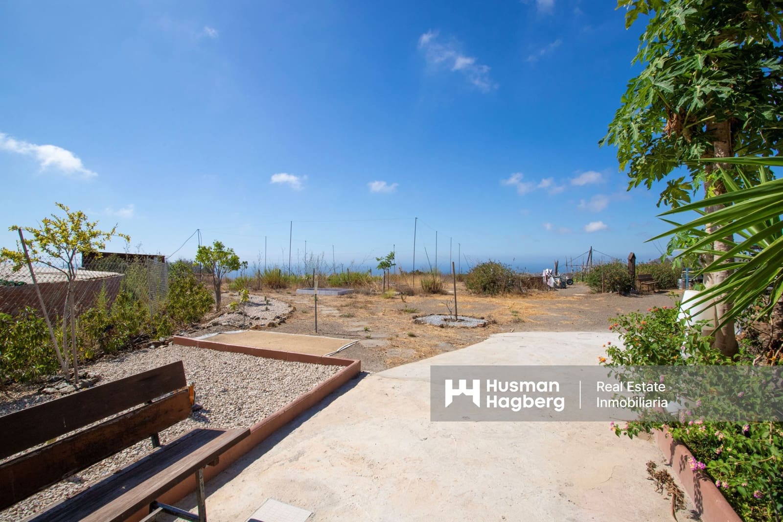 Chalet de 4 habitaciones en Almayate en venta con piscina - 460.000 € (Ref: 9552607)