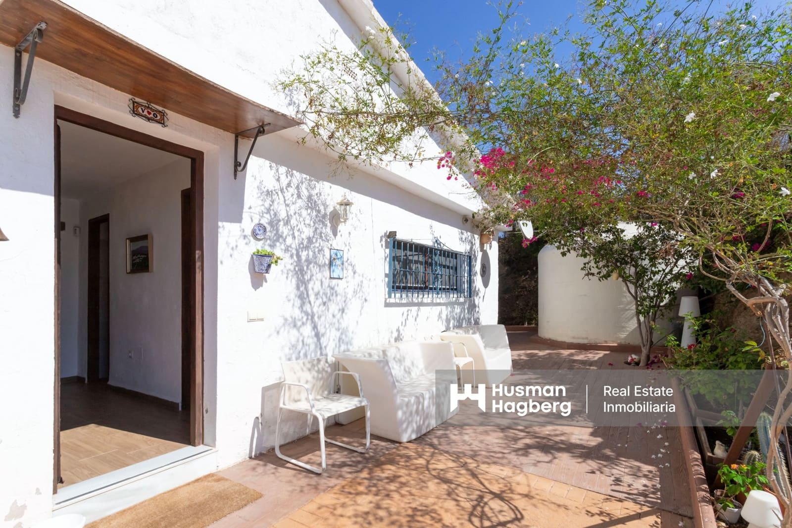 Chalet de 4 habitaciones en Almayate en venta con piscina - 460.000 € (Ref: 9552607)