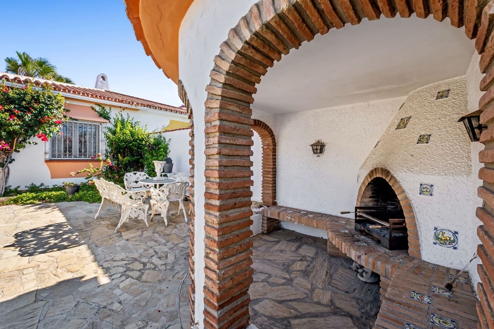 5 soverom Villa til salgs i Torrox med svømmebasseng - € 1 400 000 (Ref: 9559488)