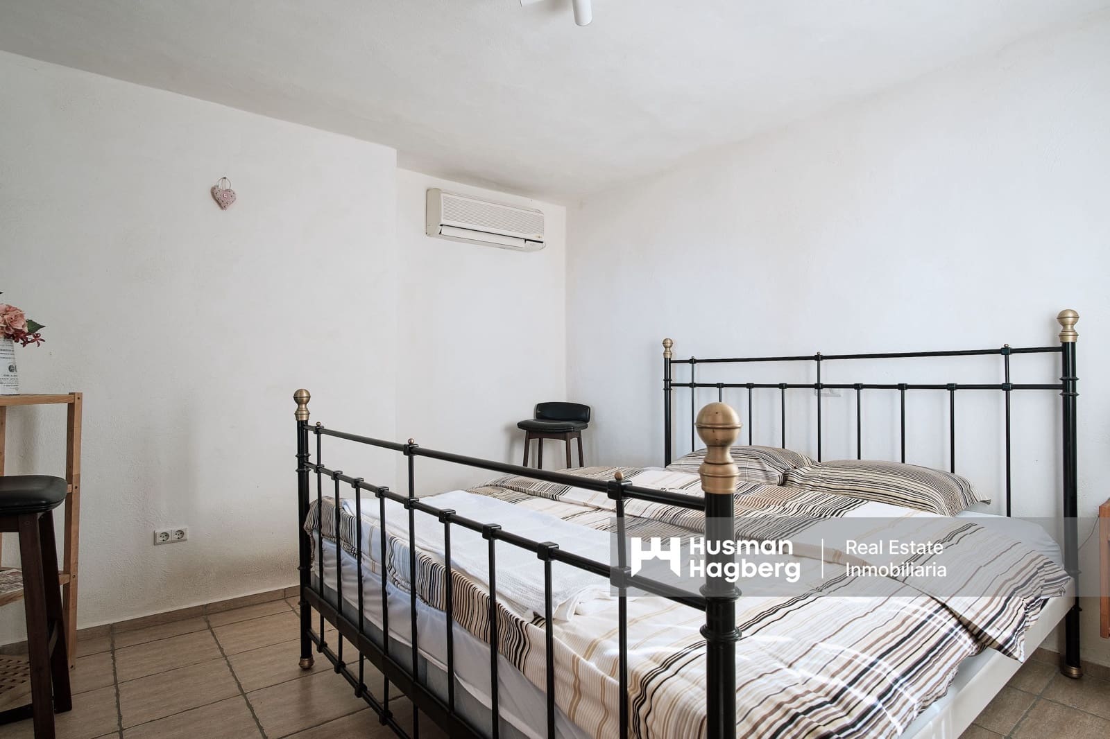 5 bedroom Villa for sale in Almunecar with pool - € 1,295,000 (Ref: 9562589)