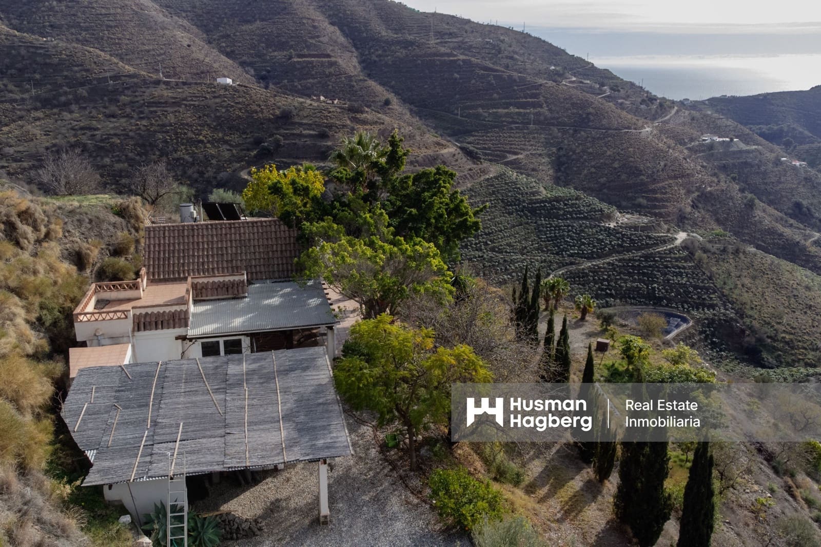 5 bedroom Villa for sale in Almunecar with pool - € 1,295,000 (Ref: 9562589)