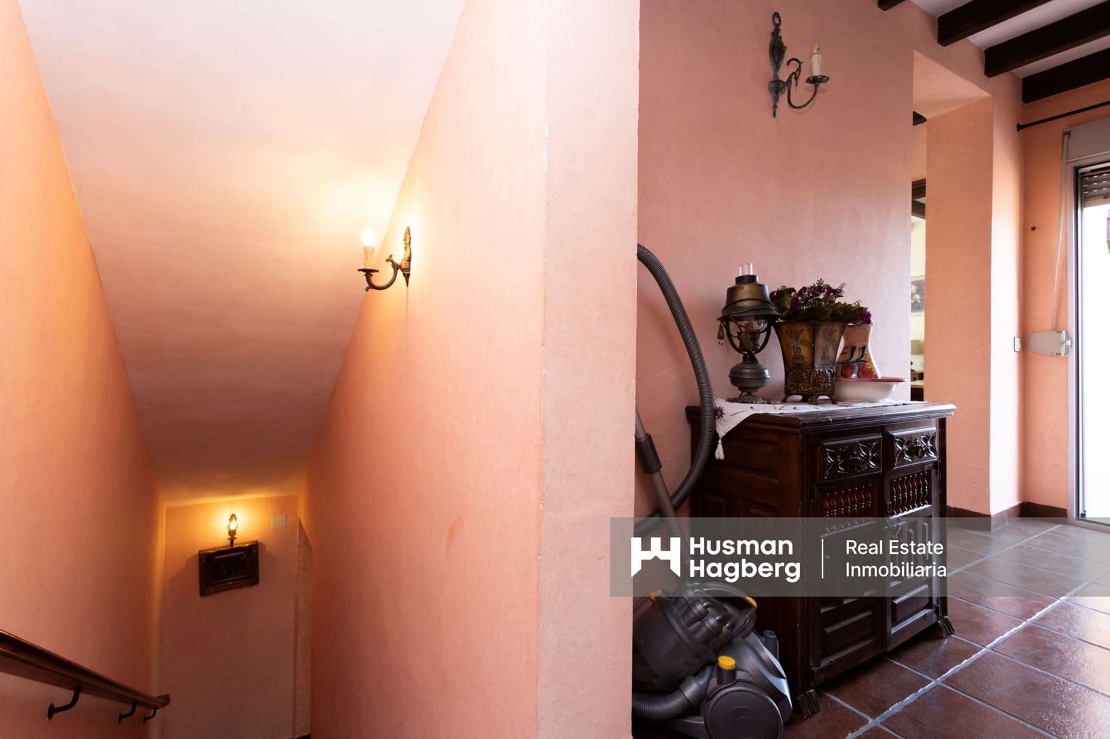 3 soverom Villa til salgs i Jete med svømmebasseng - € 550 000 (Ref: 9623223)