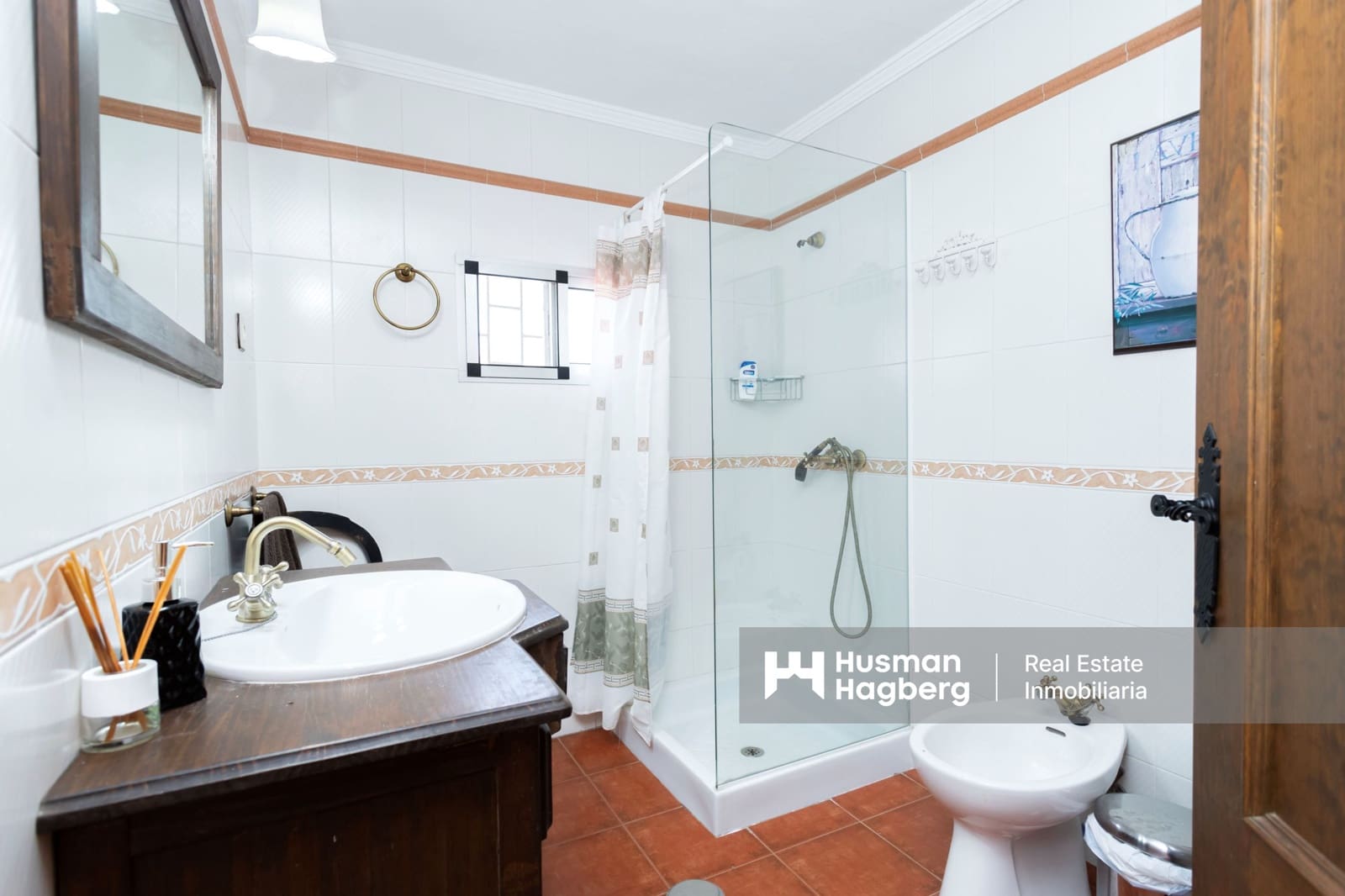 3 soverom Villa til salgs i Jete med svømmebasseng - € 550 000 (Ref: 9623223)