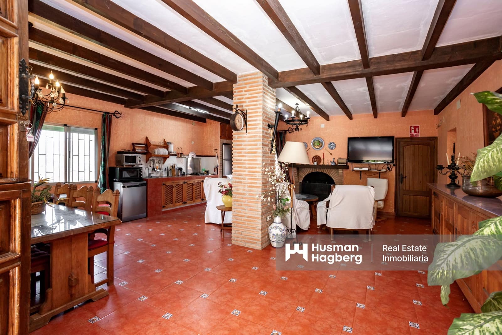 3 soverom Villa til salgs i Jete med svømmebasseng - € 550 000 (Ref: 9623223)