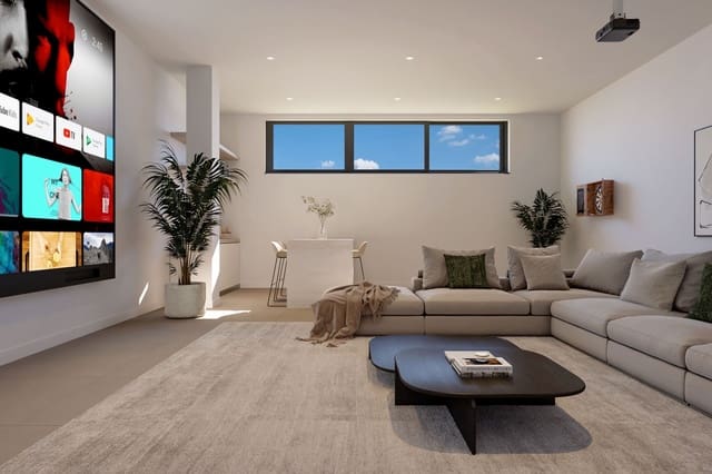 Casa de 4 habitaciones en Torre del Mar, Vélez-Málaga en venta con piscina - 670.000 € (Ref: 9626544)