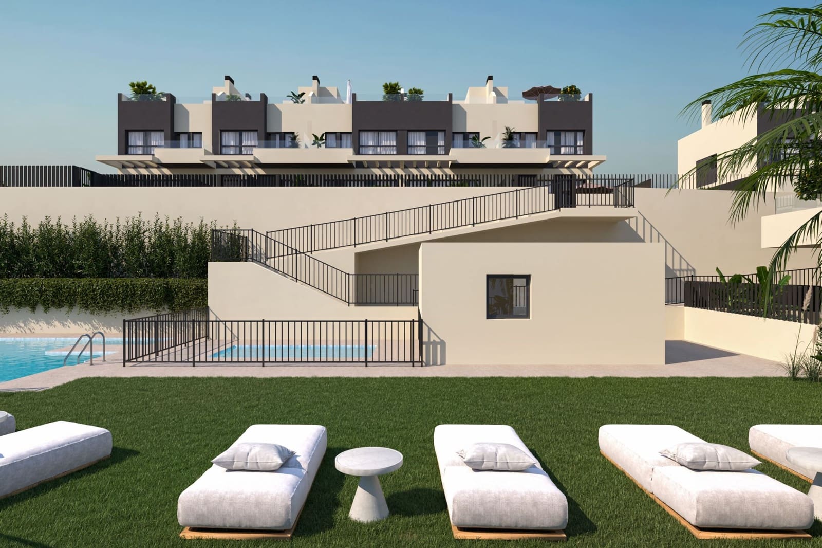 Casa de 4 habitaciones en Torre del Mar en venta con piscina - 670.000 € (Ref: 9626544)