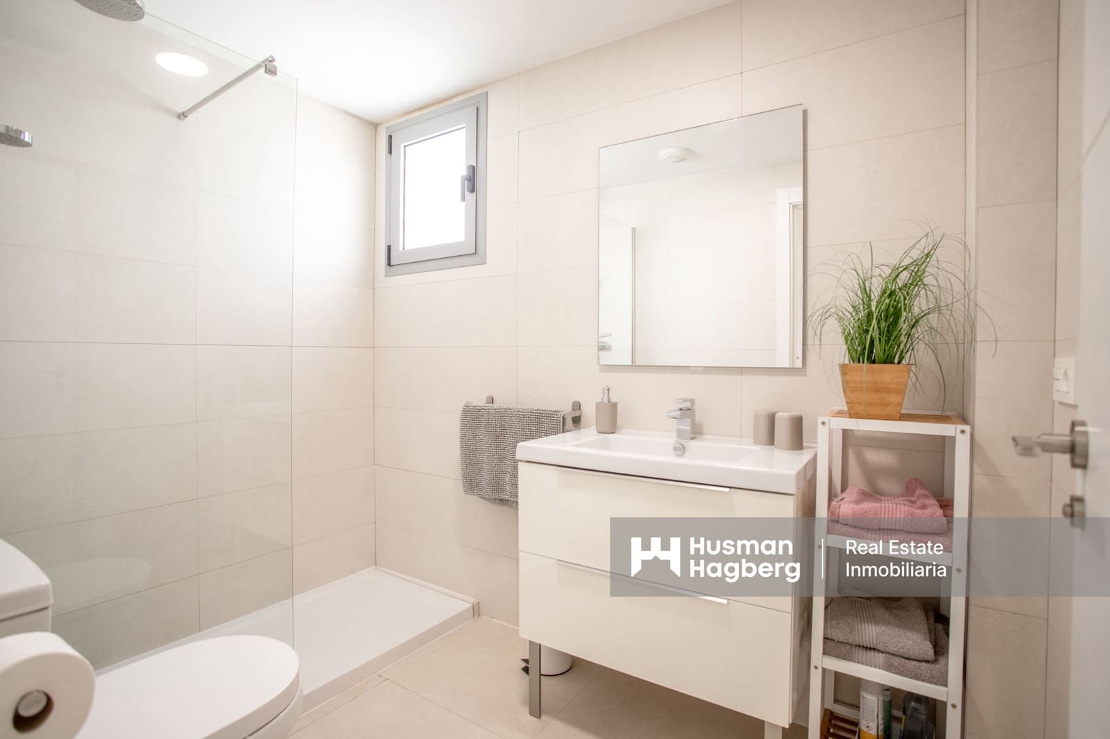 2 sovrum Lägenhet till salu i Torrox med pool - 395 000 € (Ref: 9652354)