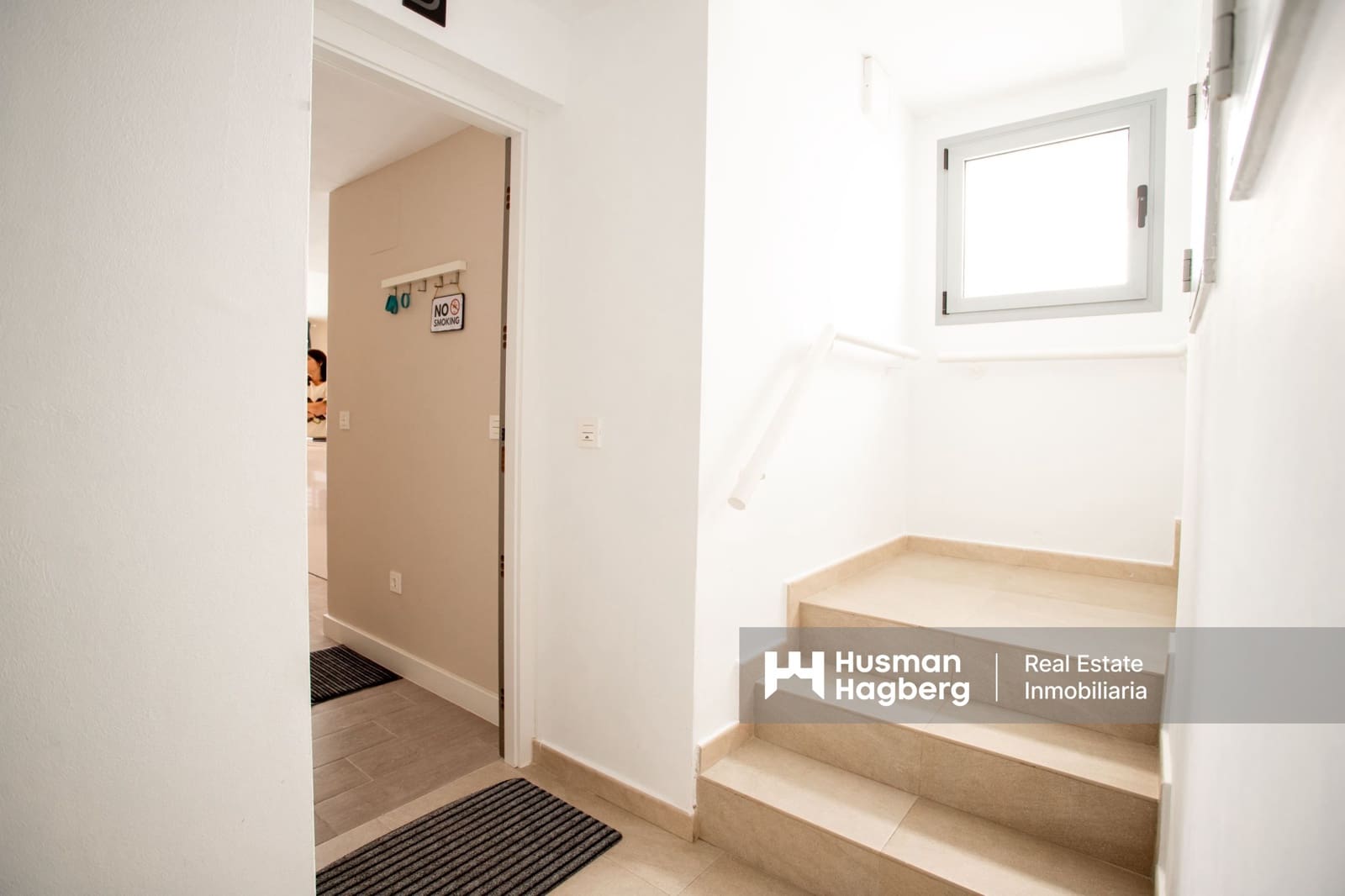 2 sovrum Lägenhet till salu i Torrox med pool - 395 000 € (Ref: 9652354)