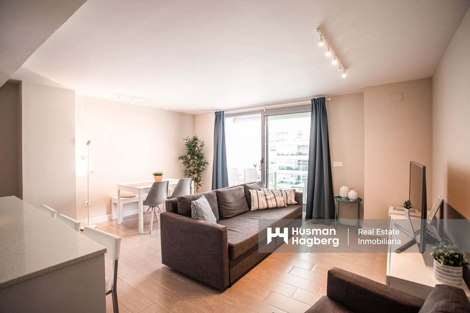 2 sovrum Lägenhet till salu i Torrox med pool - 395 000 € (Ref: 9652354)