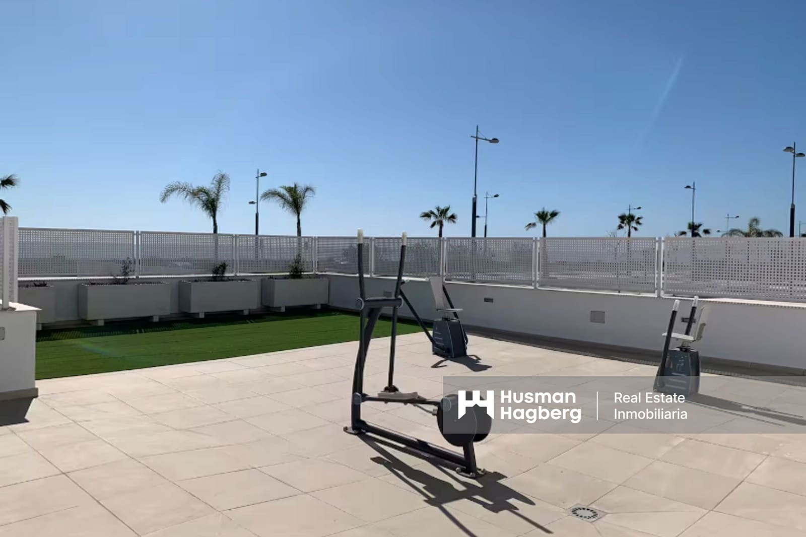 2 sovrum Lägenhet till salu i Torrox med pool - 395 000 € (Ref: 9652354)