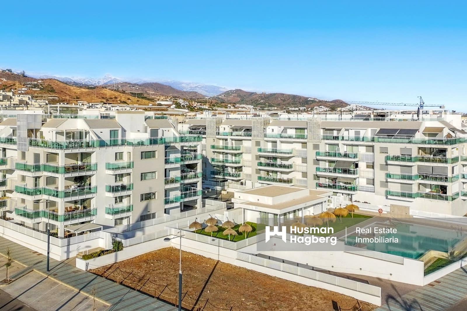 2 sovrum Lägenhet till salu i Torrox med pool - 395 000 € (Ref: 9652354)