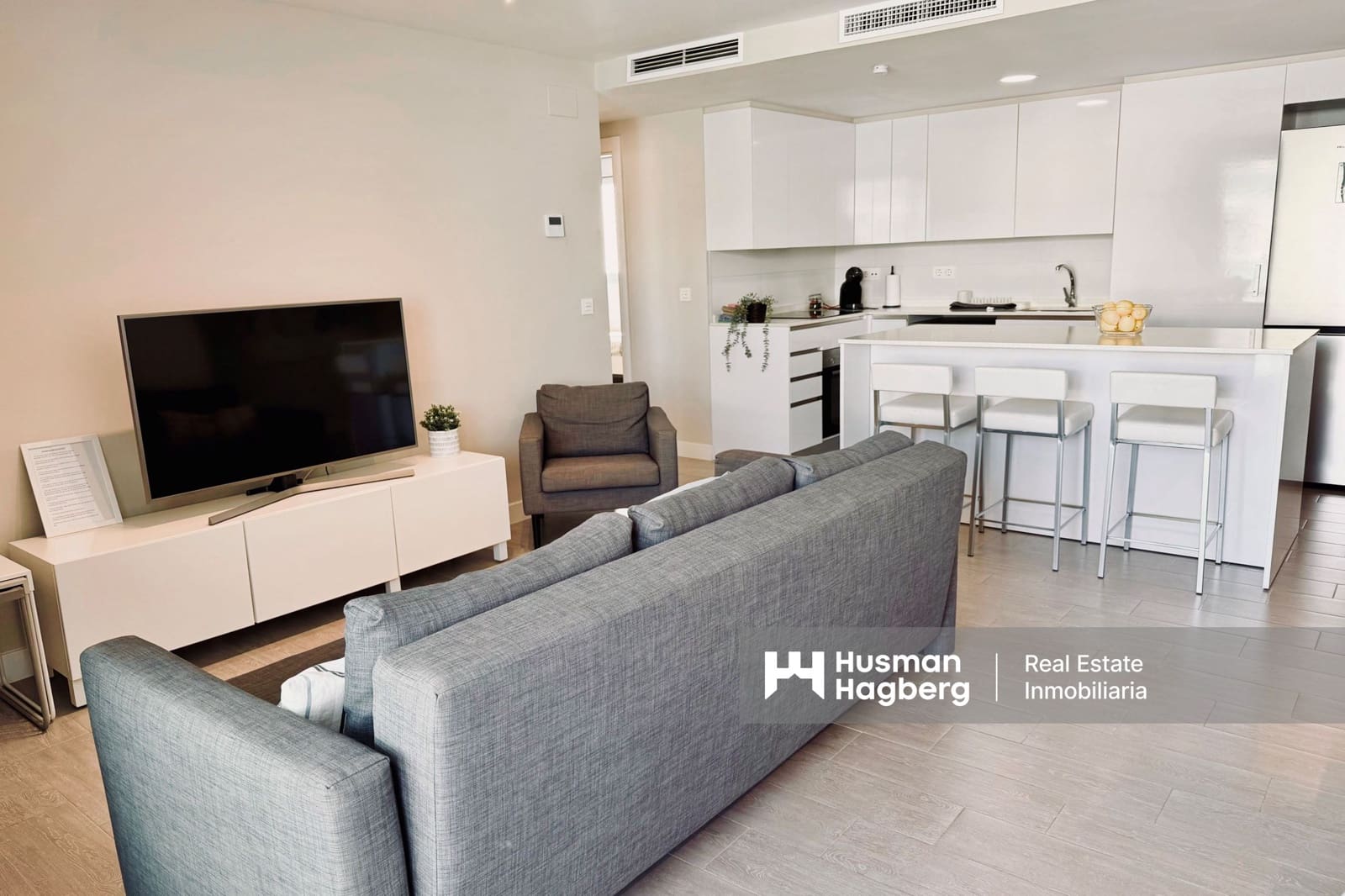 2 sovrum Lägenhet till salu i Torrox med pool - 395 000 € (Ref: 9652354)