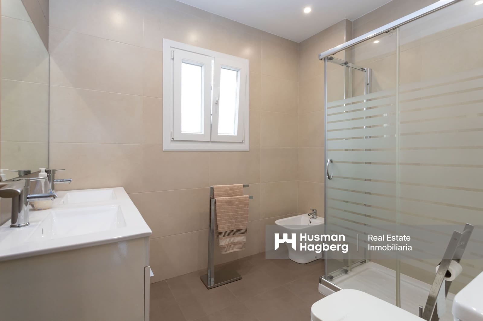 4 slaapkamer Huis te koop in Torrox met zwembad - € 399.000 (Ref: 9653189)