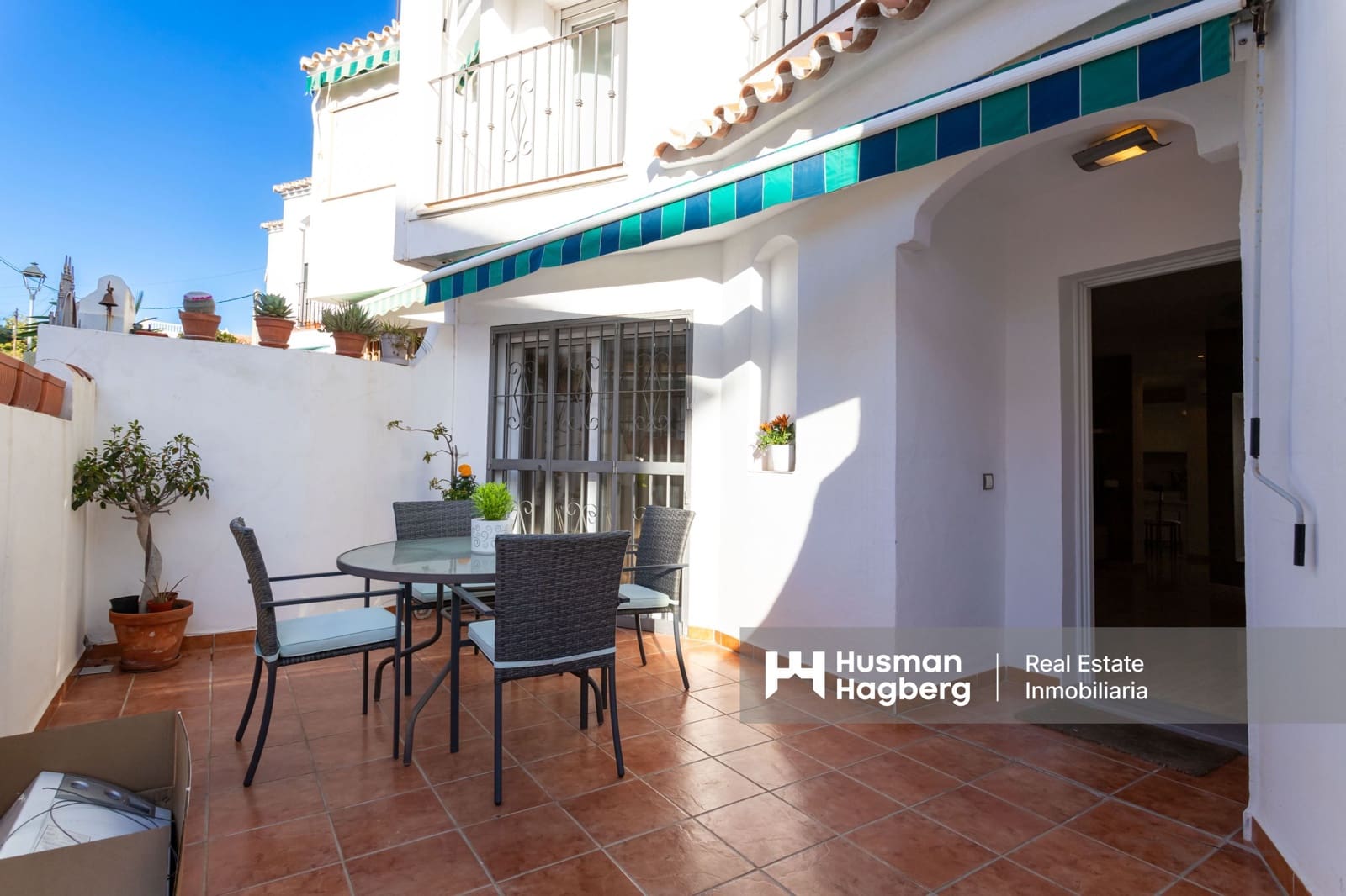 4 slaapkamer Huis te koop in Torrox met zwembad - € 399.000 (Ref: 9653189)