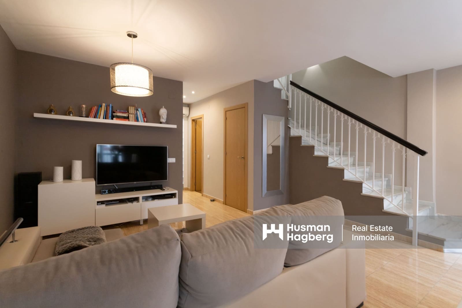 4 slaapkamer Huis te koop in Torrox met zwembad - € 399.000 (Ref: 9653189)