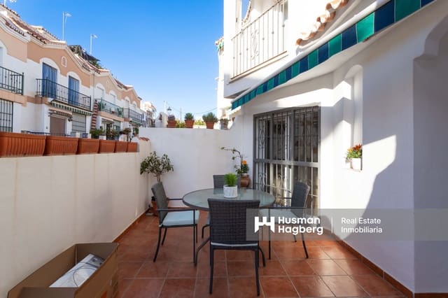 4 slaapkamer Huis te koop in Urbanización Santa Rosa, Torrox met zwembad - € 399.000 (Ref: 9653189)