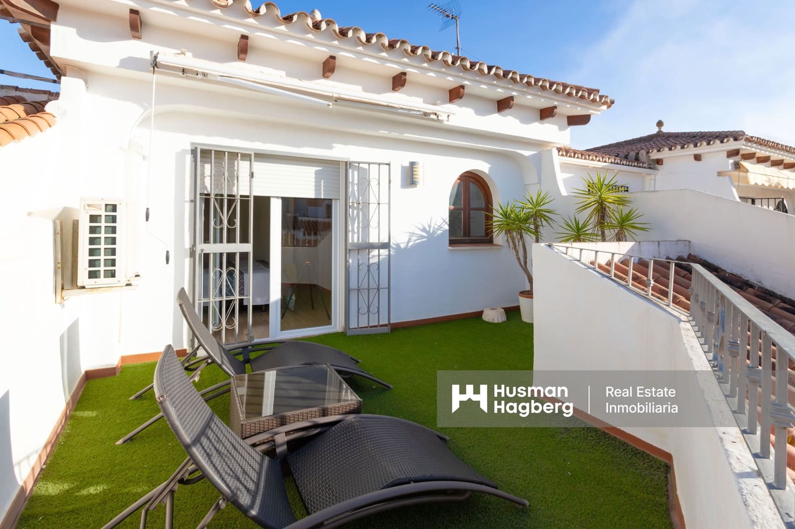 4 slaapkamer Huis te koop in Torrox met zwembad - € 399.000 (Ref: 9653189)